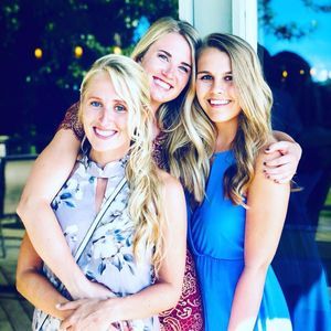 Meet your Posher, Jenni